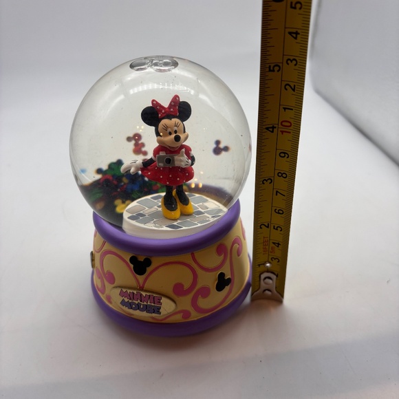 Disney Parks Minnie Mouse Collectible Water Snow Globe Minnie's Yoo Hoo - Picture 11 of 12